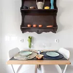 Apartment Charming In A 19th Century Building Lisbon