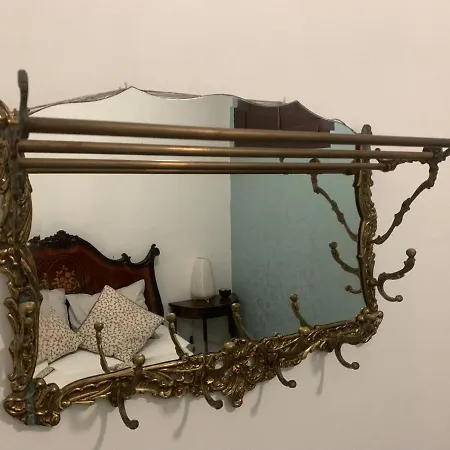 דירה Charming In A 19th Century Building *